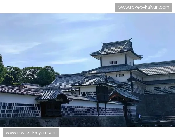 金泽vs神户：古韵与潮范的碰撞，一场关西的味蕾与灵魂之旅
